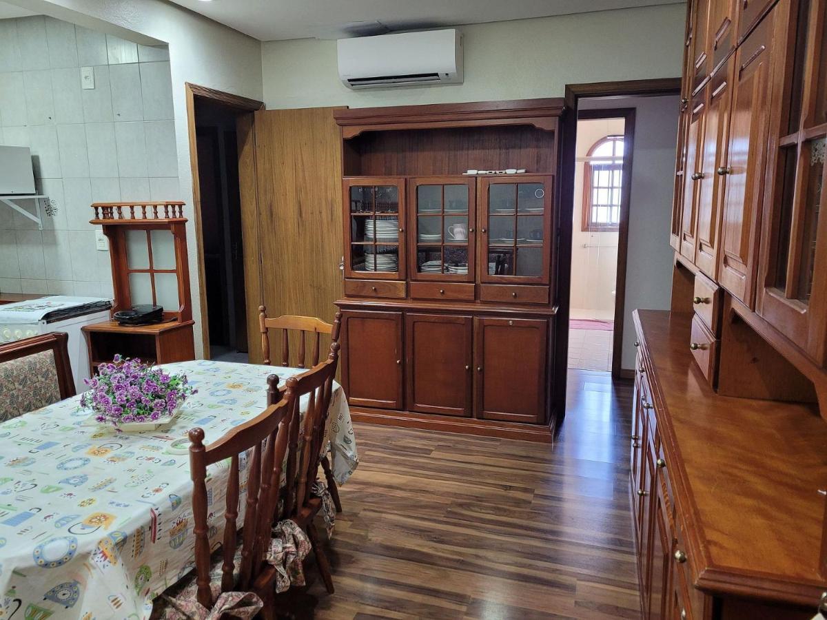 Ap. De 4 Quartos Com Ar A 150M Da Rua Coberta 格拉玛多 外观 照片